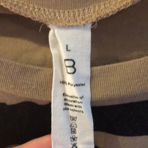 Cute tunic - Picture 2 of 3